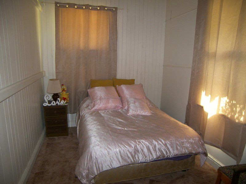 16 Mary Street, Warwick QLD 4370