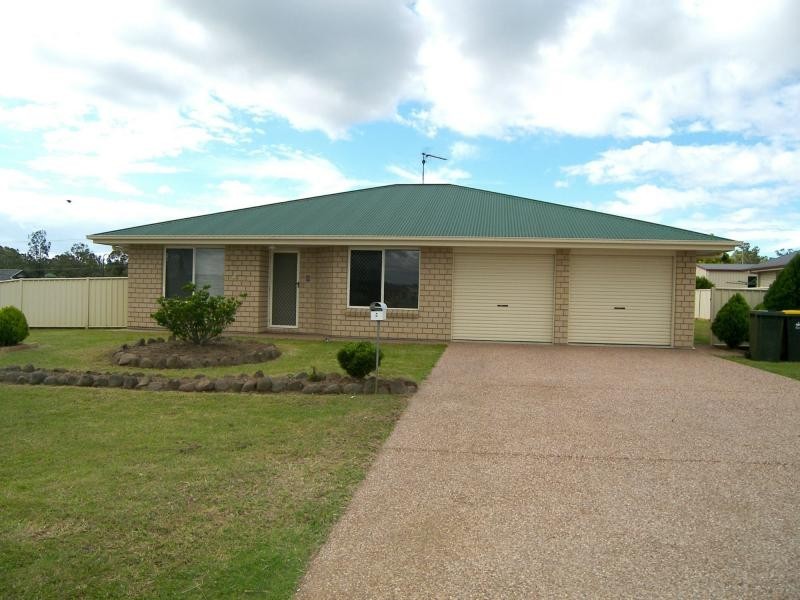 2 Bernecker Street, Warwick QLD 4370