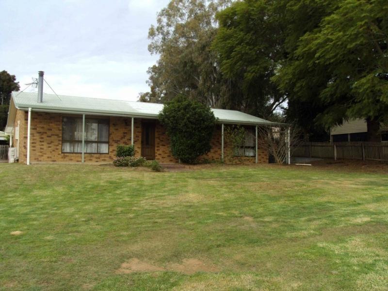 34 Diery Street, Warwick QLD 4370