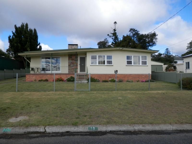 31 Clowes Crescent, Warwick QLD 4370