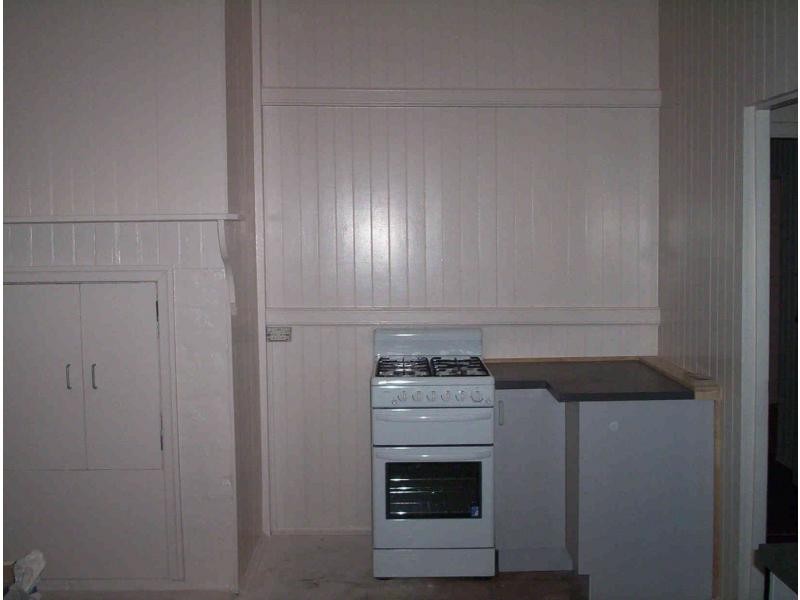 110 Wood Street, Warwick QLD 4370