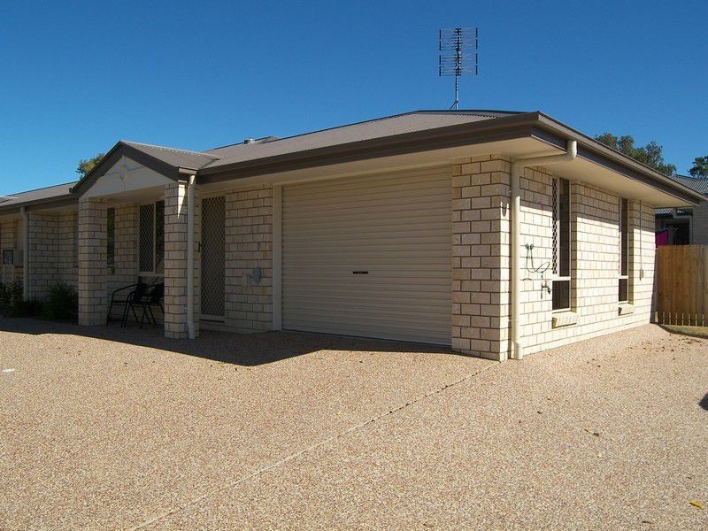 3 206 Wood Street, Warwick QLD 4370