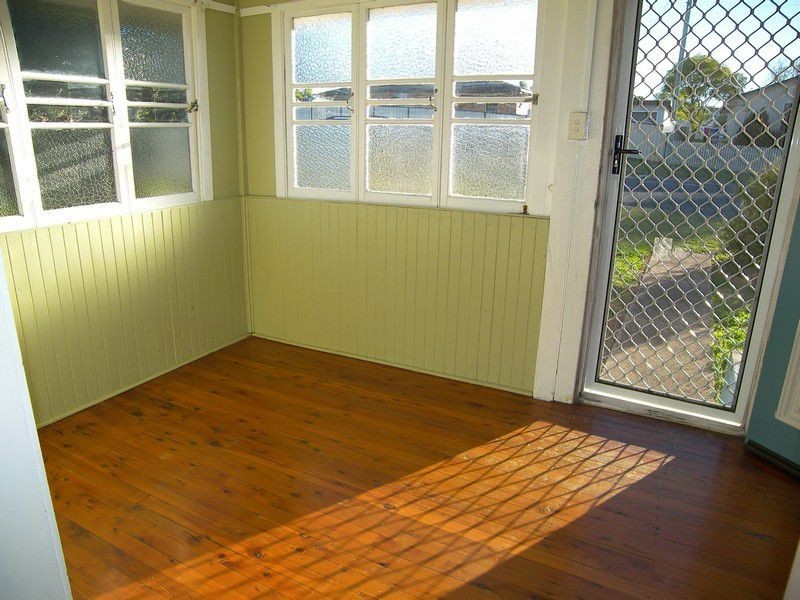 30 Sturt Street, Warwick QLD 4370