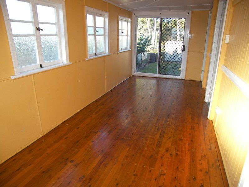 30 Sturt Street, Warwick QLD 4370