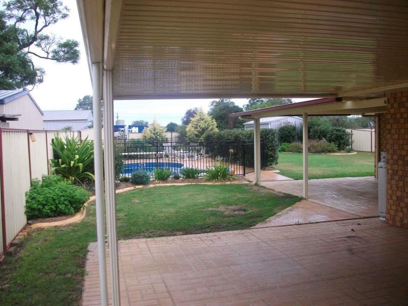 22 Devitt Street, Warwick QLD 4370