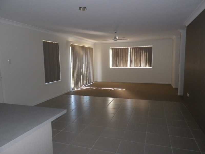 1/2 Natalia Court, Warwick QLD 4370