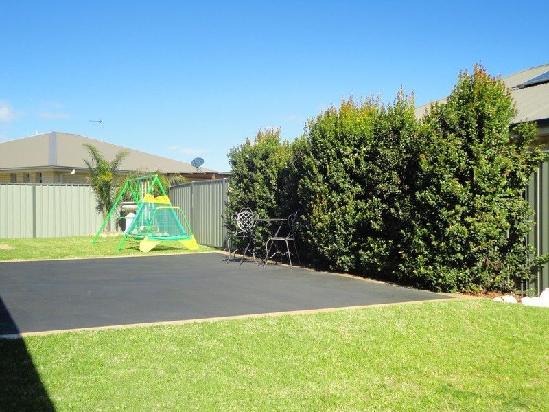 1 Charisma Court, Warwick QLD 4370
