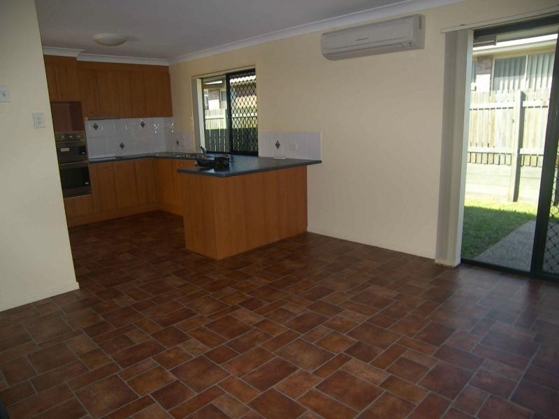 1/3 Boronia Drive, Warwick QLD 4370