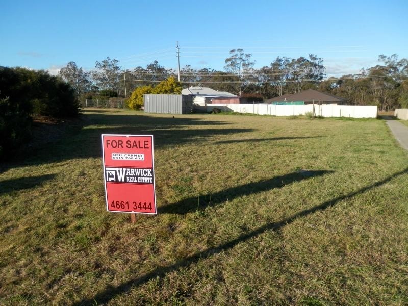 9 Chapel Court, Warwick QLD 4370