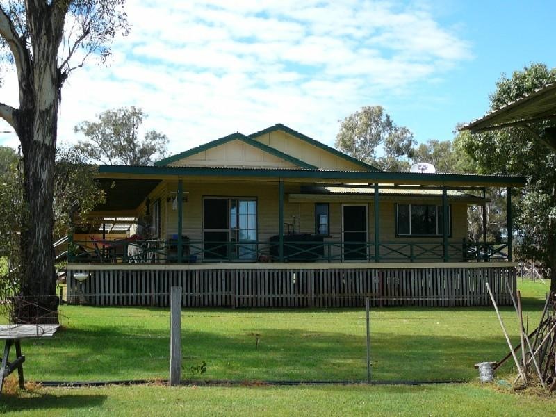 25 Washbourne Road, Warwick QLD 4370