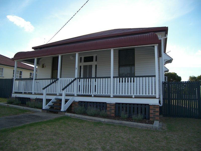 7 George Street, Warwick QLD 4370