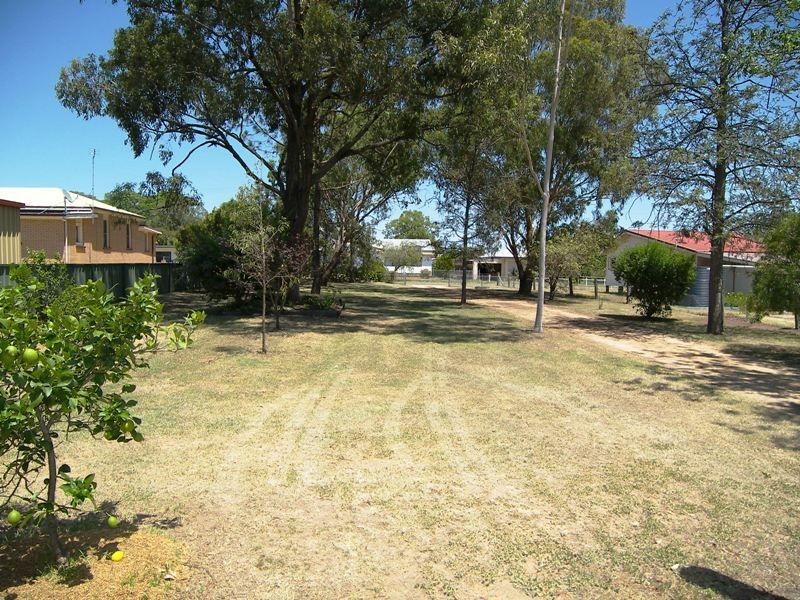 103 Dragon Street, Warwick QLD 4370