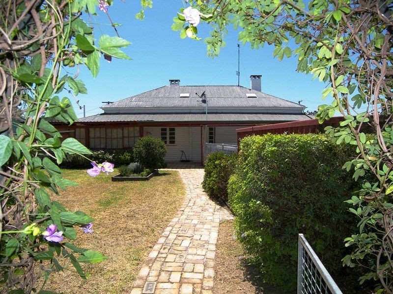 103 Dragon Street, Warwick QLD 4370