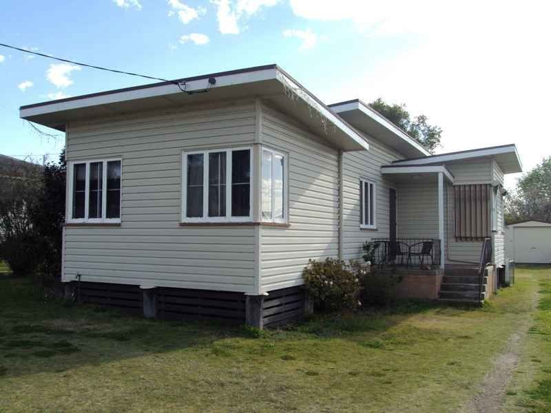 15 William Street, Warwick QLD 4370