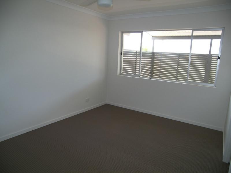 1/24 Dragon Street, Warwick QLD 4370