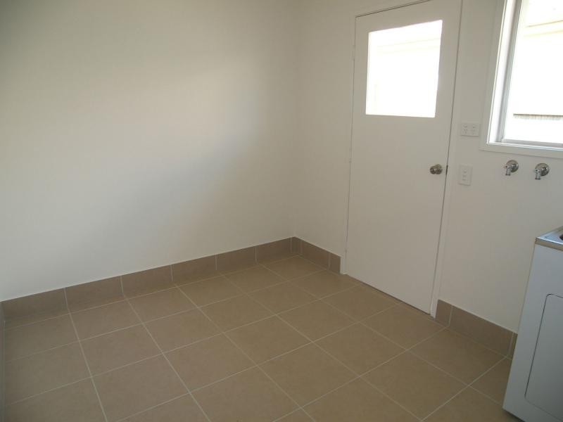 1/24 Dragon Street, Warwick QLD 4370