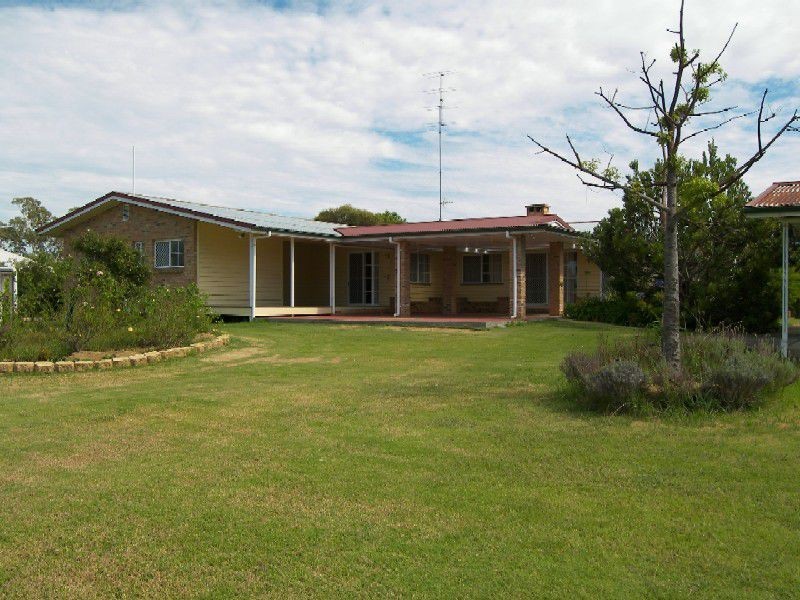 10 Adrienne Court, Warwick QLD 4370