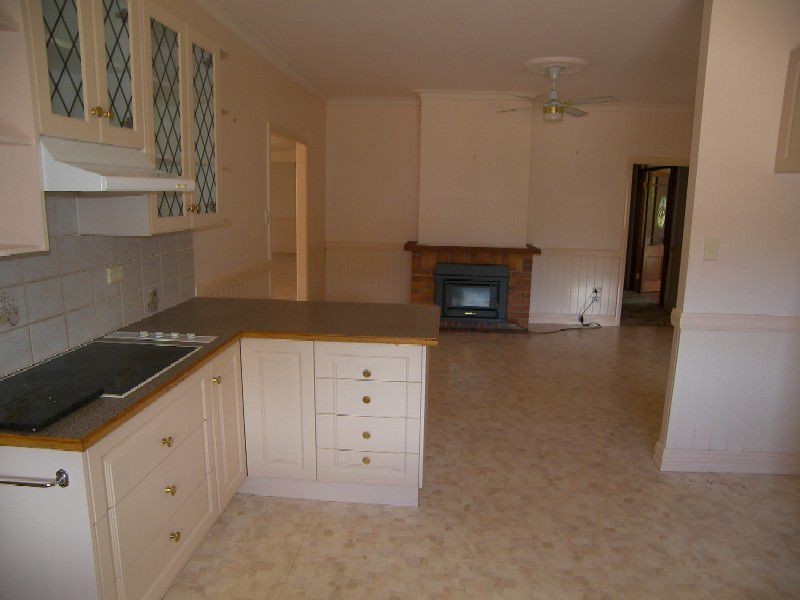 10 Adrienne Court, Warwick QLD 4370