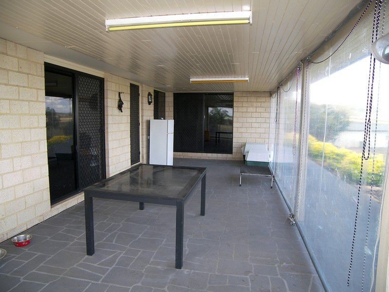 8 Henry Evans Drive, Warwick QLD 4370