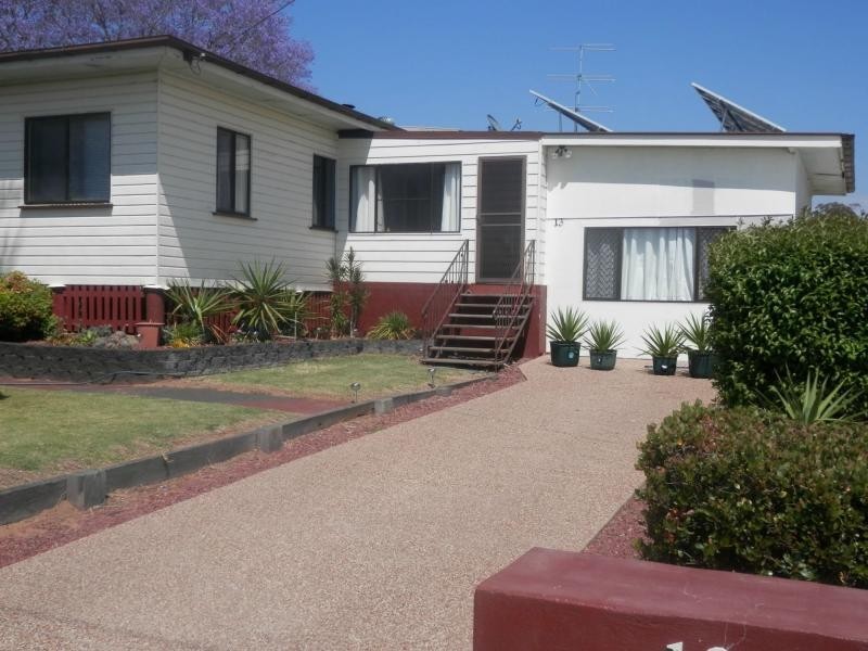 13 Redgwell Street, Warwick QLD 4370