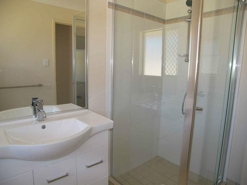 2/38 Law Road, Warwick QLD 4370