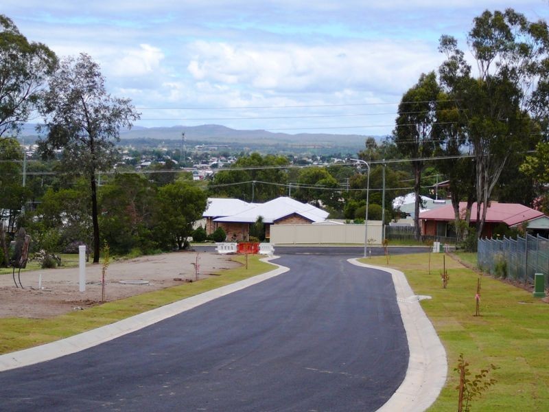 6 Stonewood Crescent, Warwick QLD 4370