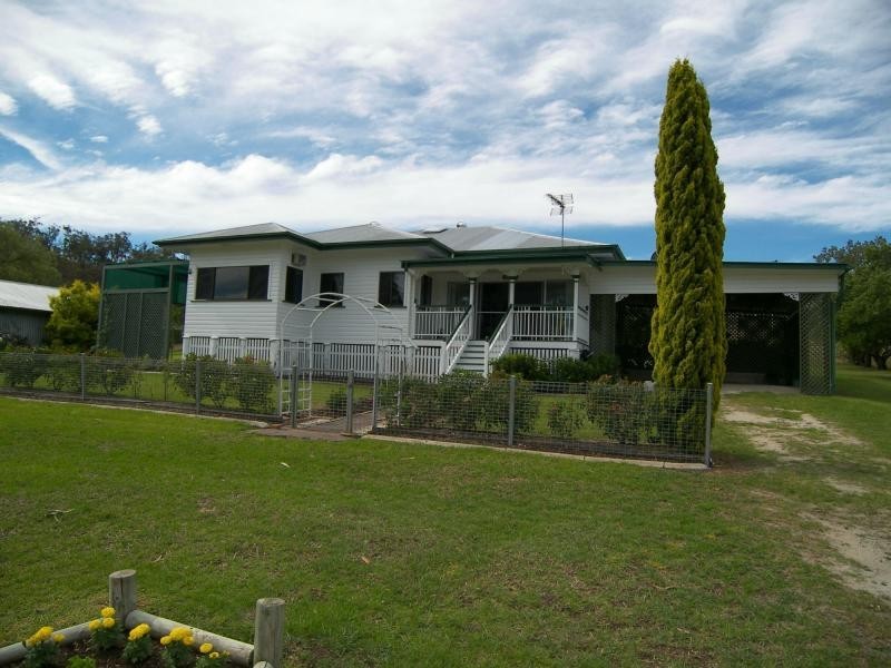 157 Forest Springs-Goomburra Road, Goomburra QLD 4362