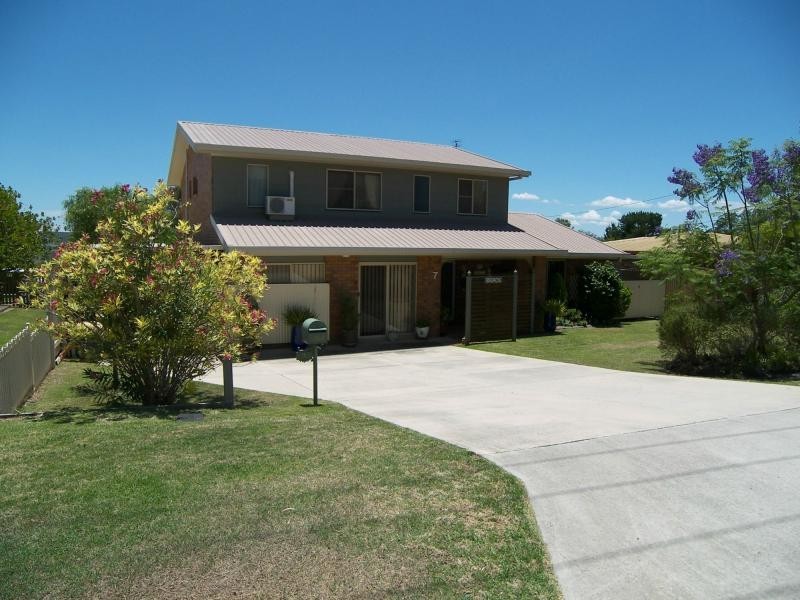 7 Willi Street, Warwick QLD 4370
