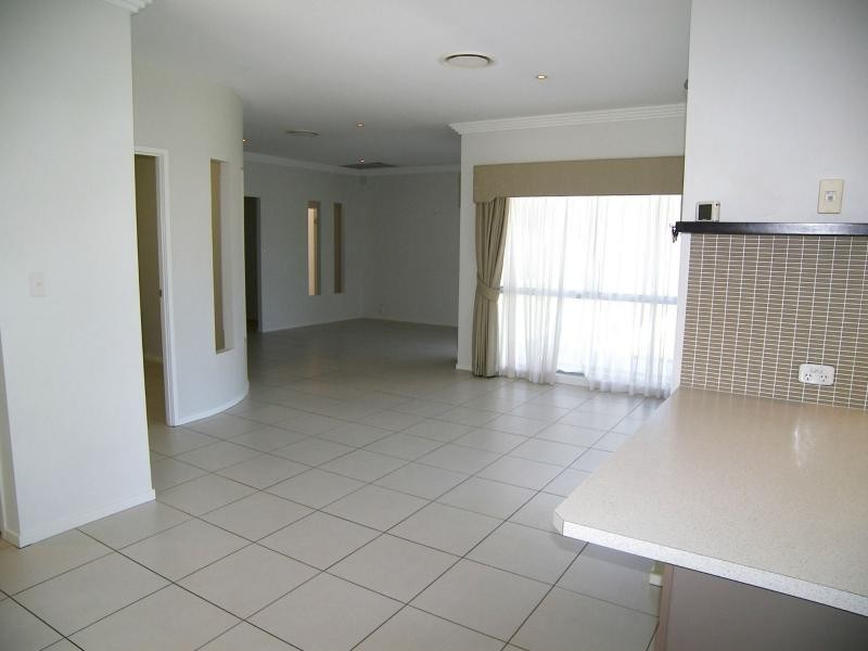 2 Rodeo Drive, Warwick QLD 4370