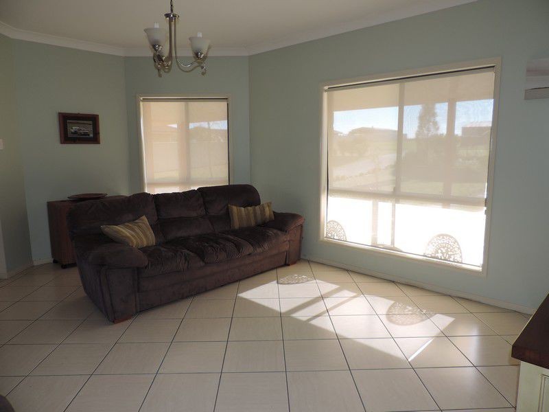 48 Doncaster Drive, Warwick QLD 4370