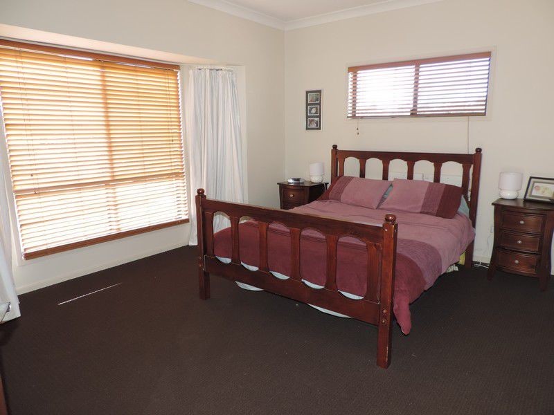 48 Doncaster Drive, Warwick QLD 4370