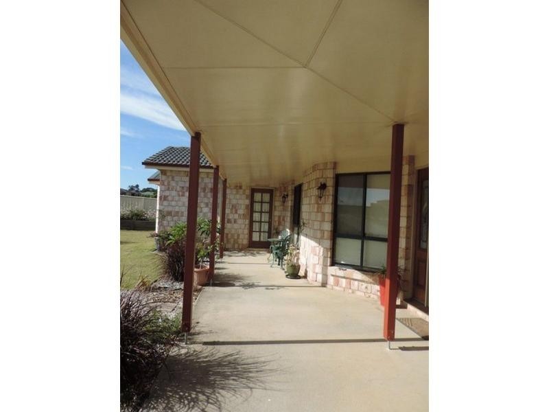 48 Doncaster Drive, Warwick QLD 4370