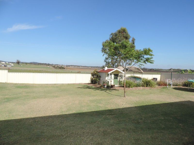 48 Doncaster Drive, Warwick QLD 4370