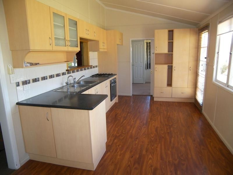 10 Briggs Street, Warwick QLD 4370