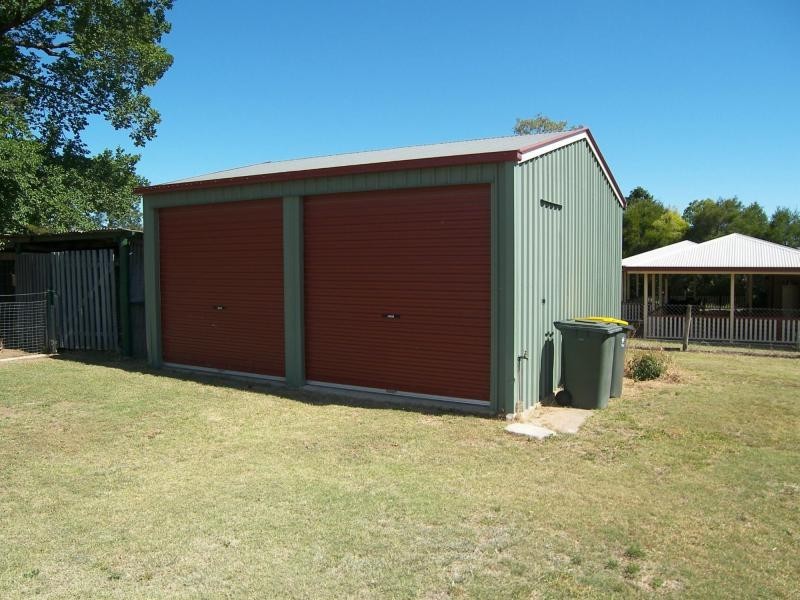 10 Briggs Street, Warwick QLD 4370