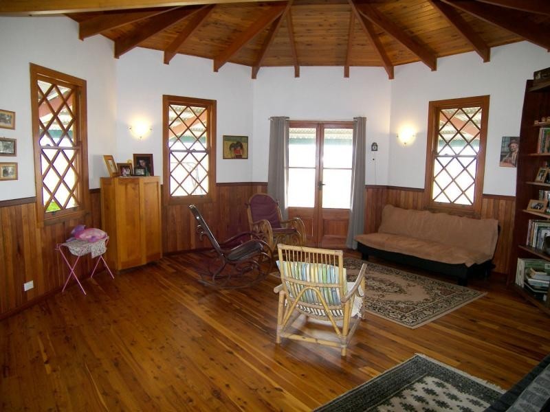 37 HOFFMANS RD, Junabee QLD 4370