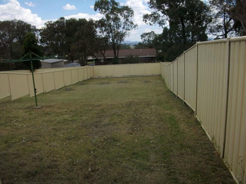 1/8 Peregrine Court, Warwick QLD 4370