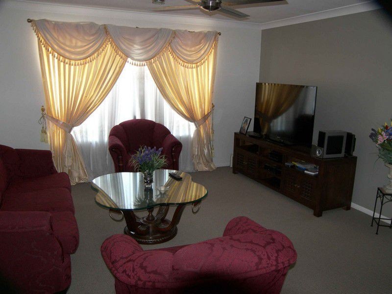 19 Ridgeview Road, Warwick QLD 4370