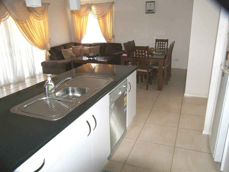 19 Ridgeview Road, Warwick QLD 4370