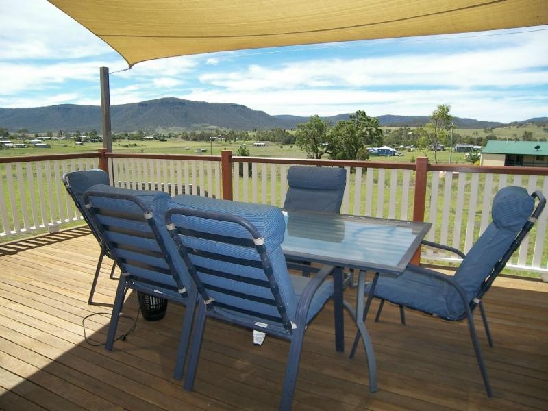 14 Hodgson Street, Maryvale QLD 4370