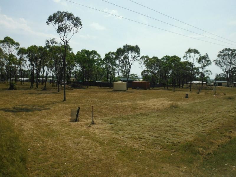 806 Allora Street, Hendon QLD 4362