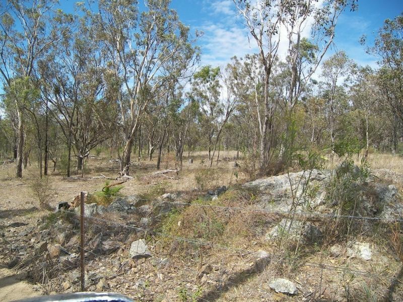 92 Coochie Road, Dalveen QLD 4374