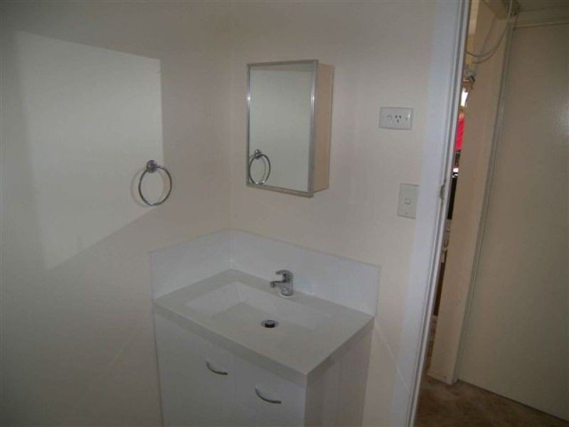 33 Wattle Avenue, Warwick QLD 4370