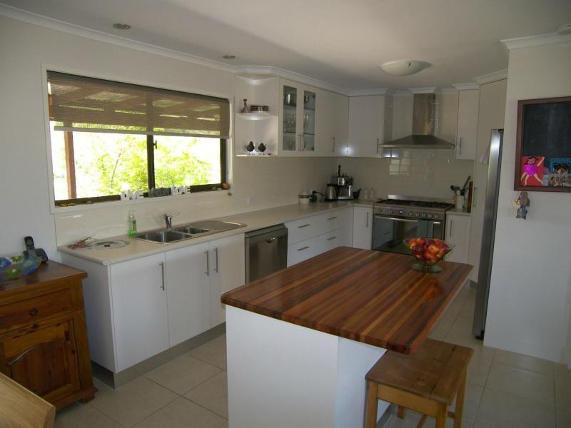 330 Charleys Gully Road, Freestone QLD 4370