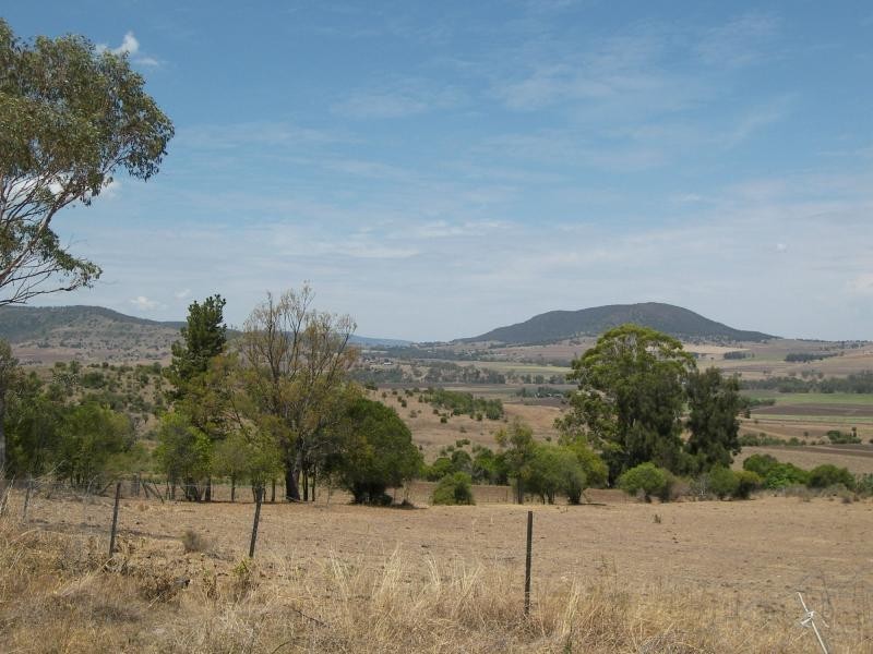 330 Charleys Gully Road, Freestone QLD 4370