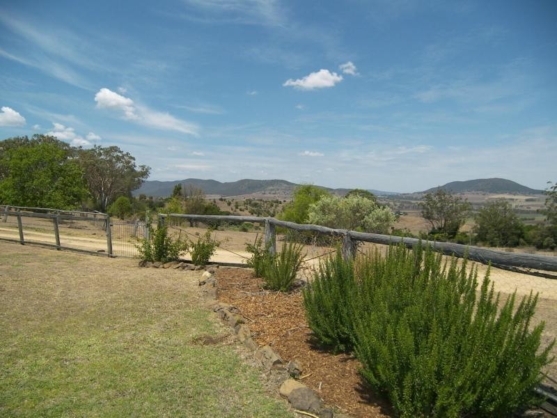 330 Charleys Gully Road, Freestone QLD 4370