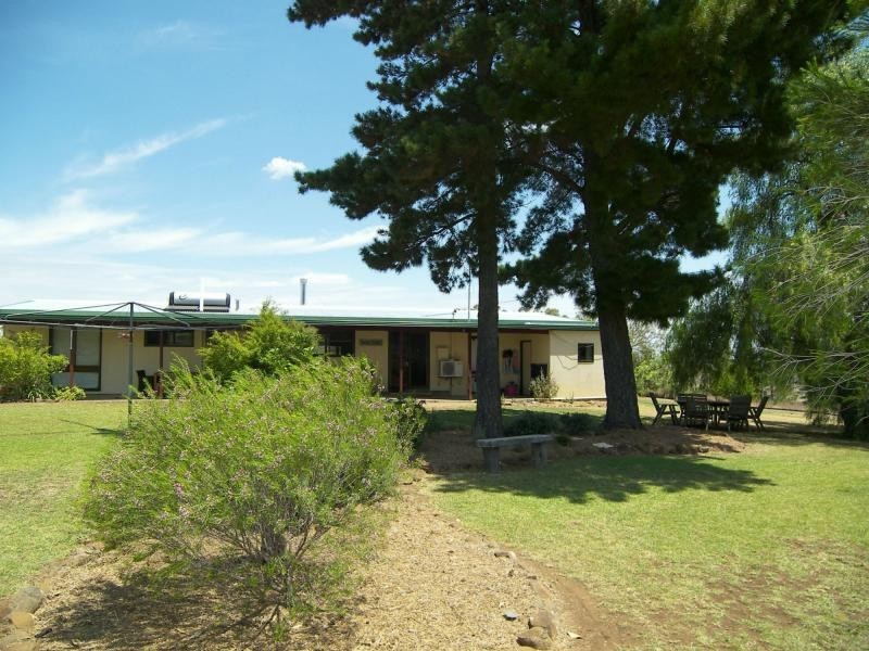 330 Charleys Gully Road, Freestone QLD 4370