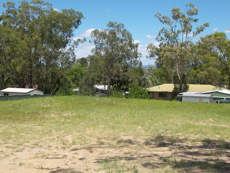 10 Stonewood Crescent, Warwick QLD 4370