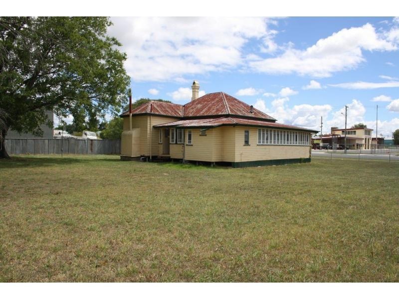 18 Canning Street, Warwick QLD 4370