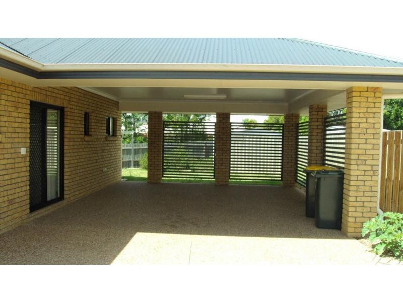 Villa 1 Raffles On Rafferty Avenue, Warwick QLD 4370